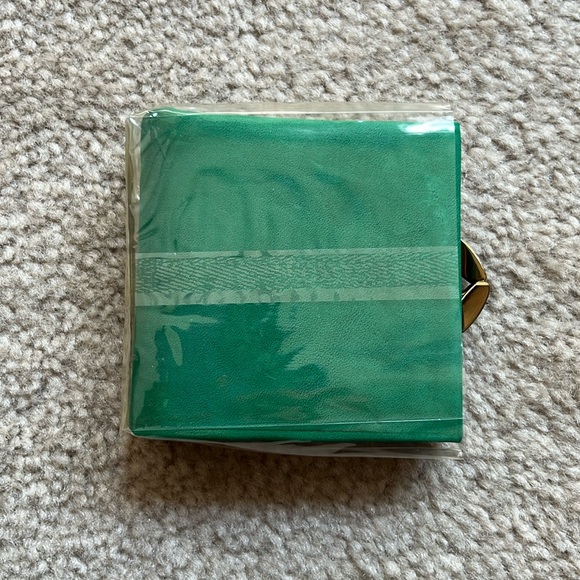 NWOT Vintage Tilley Genuine Hide Suede Wallet Mini Purse in Emerald Green - Picture 12 of 17